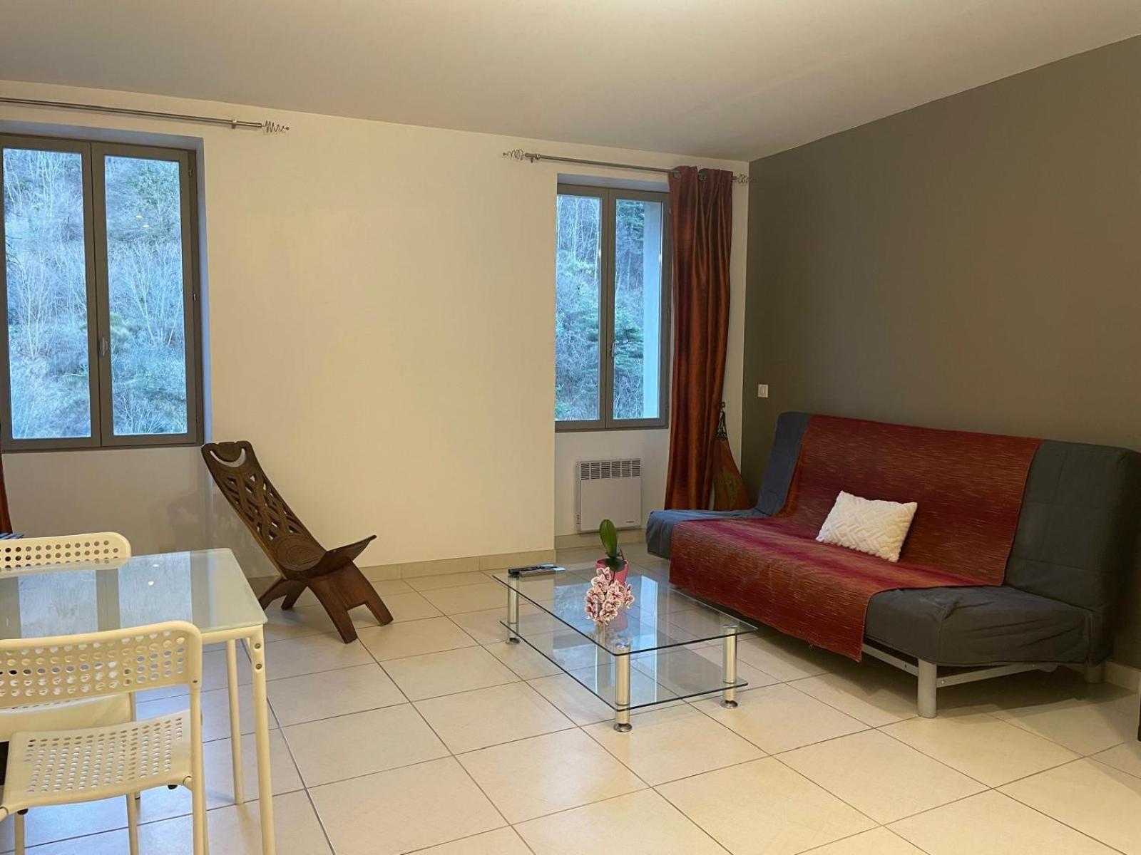 Des Remparts Apartment
